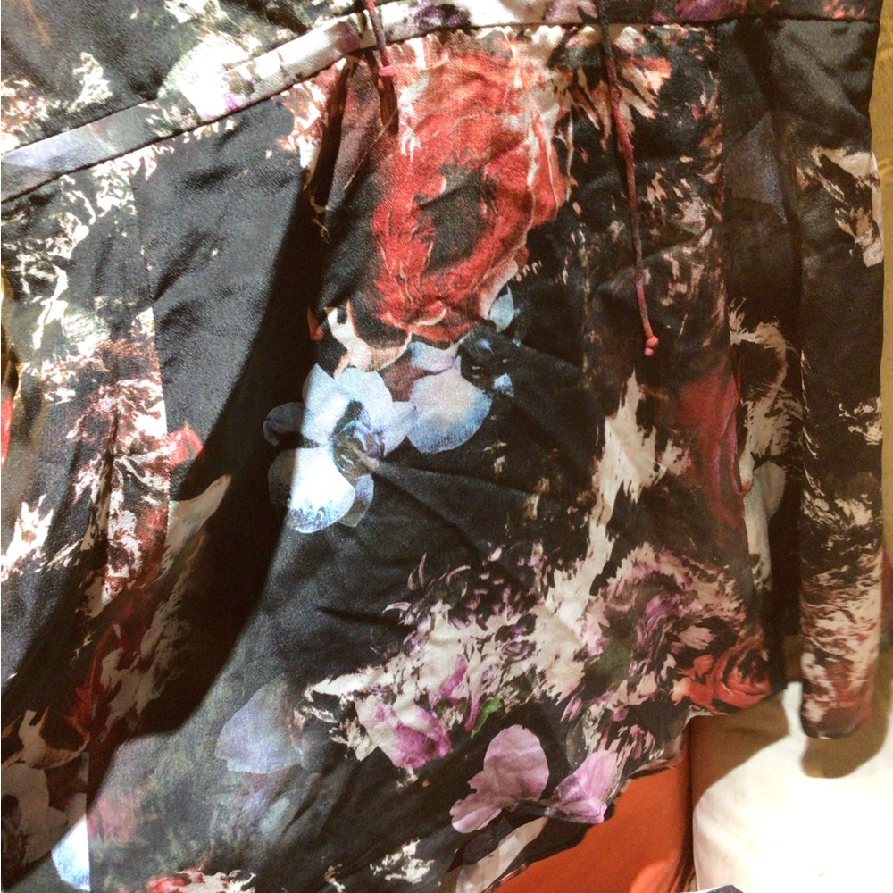NEW! tvlho  Long Sleeve Dress - Picture 4 of 7